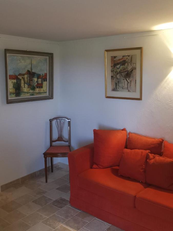 Le Nid Des Arts Bed & Breakfast *
